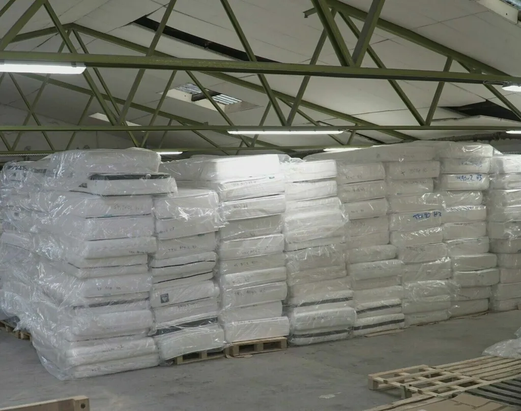 Weitere Matratzen im Lager